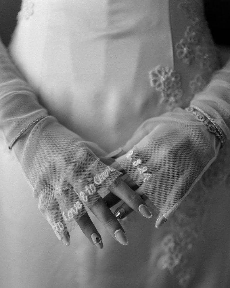 Instagram.com/liv_atelier.id